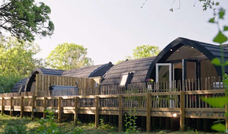 68a9c3a197773b2fafe80fcf_Outside